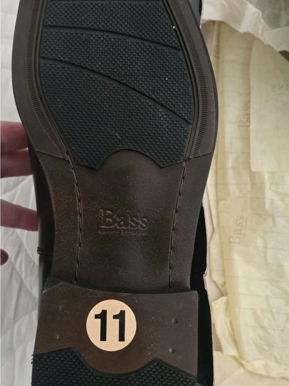 BASS Amsterdam Men's Black Chelsea Boots - Sleek Slip-On Boot